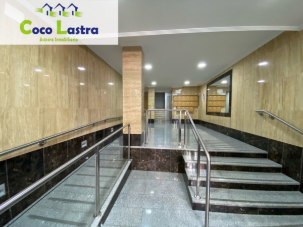 Portal con accesos adaptados